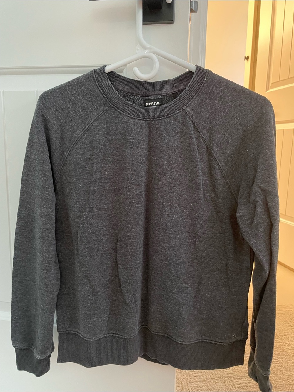 Prana sweatshirt